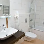 Ararat Hotel 4*