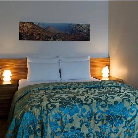 Ararat Ξενοδοχείο 4*