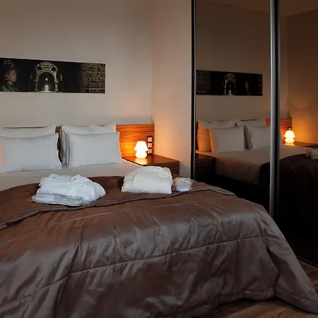 Ararat Hotel 4*