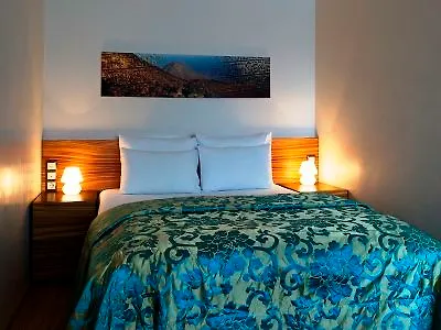 Ararat Ξενοδοχείο 4*